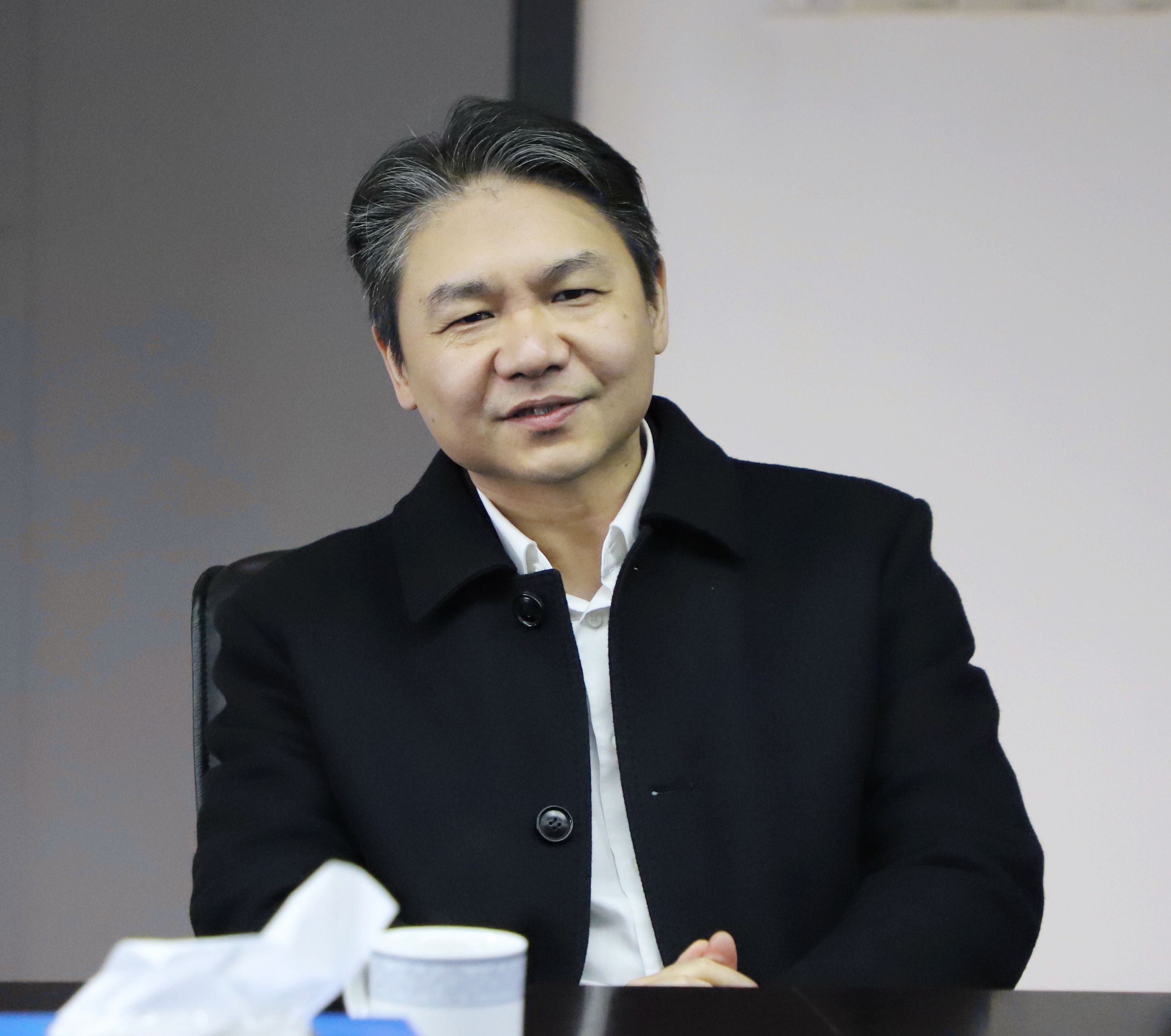 送祝福鼓干劲 大年初一代市长王坚走访杏彩体育股份